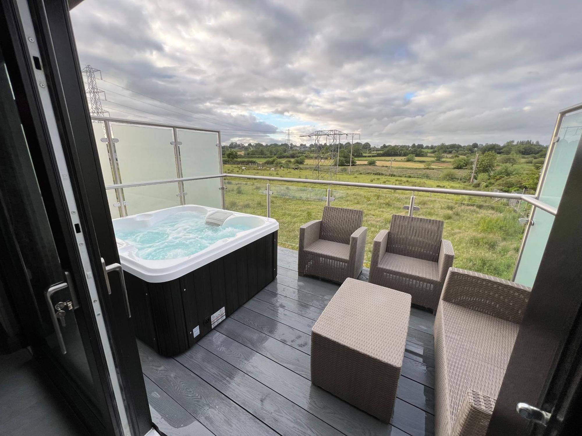 Luxury Hot Tub Jacuzzi & Sauna Apartment With Pool Table In Mid Ulster Coalisland Kültér fotó